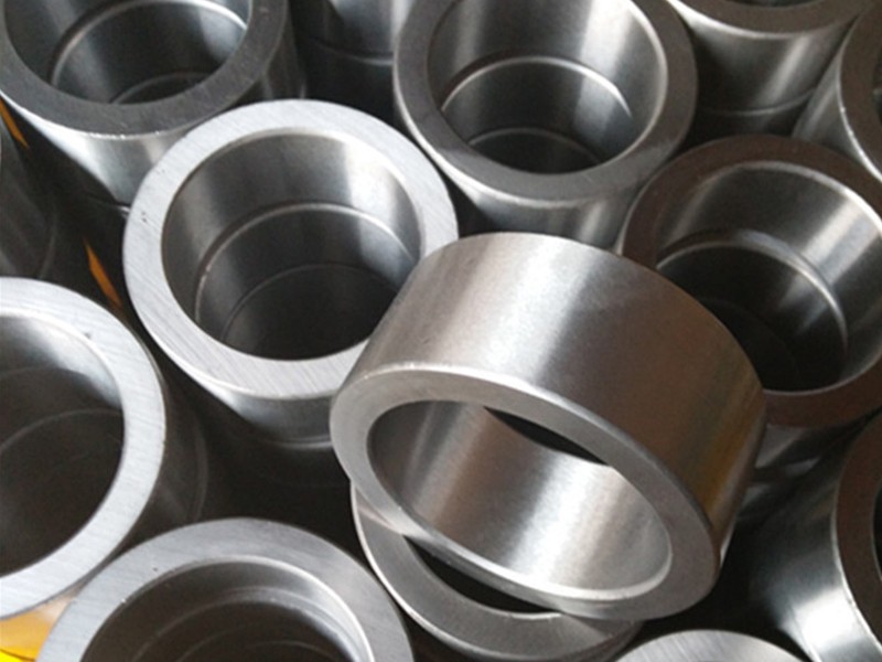 Self-lubricating bearing